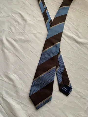 존 컴포트 블루 브라운 스트라이프 넥타이