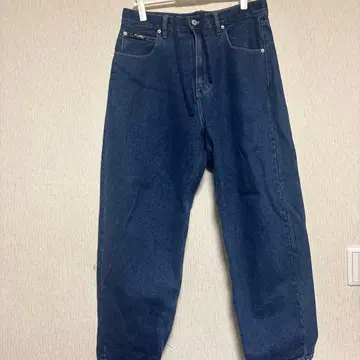 FUBU 다크 블루 스트레이트 데님