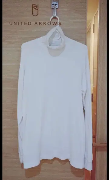 UNITED ARROWS 터틀넥 티셔츠 L 사이즈