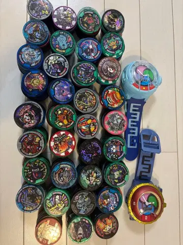 요괴워치 메달 349개와 덤 워치 2개