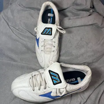 미즈노 스파이크 화이트/블루 파랑뷰 M마크 퓨리그