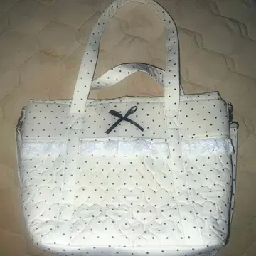 CHIP CLIP 도트 무늬 마더백 ai 콜라보 아베일