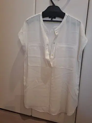띠어리 사이즈 S 화이트 블라우스