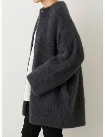 미사용 새상품 다크 그레이 니트 코트 가디건 프리 사이즈