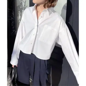 [ Spick&Span ] 크롭 셔츠 화이트