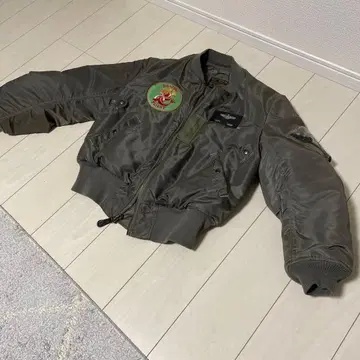 AVIREX 아비렉스 MA-1 USA제 M 사이즈