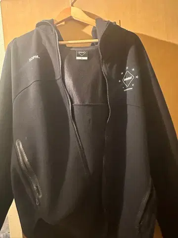 SOPH. 블랙 풀 집업 후드티