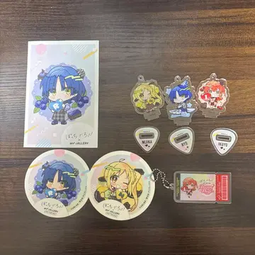 이치지 니지카, 야마다 료, 키타 이쿠요 아크릴 스탠드 세트