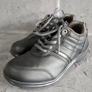 [DUNLOP] 던롭 (23.0) 블랙 여성용 스니커즈