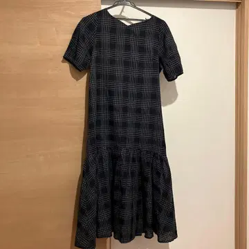 시어 새틴 체크 원피스