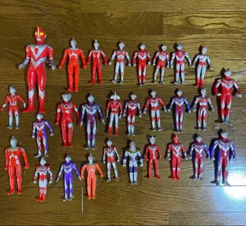 [ 묶음 판매 ] 울트라맨 시리즈 소프트 비닐 28종 피규어 빠른 배송