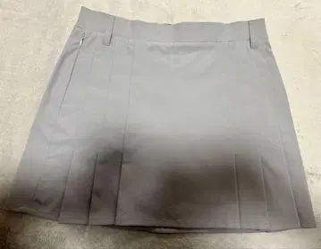 가격 인하 협상 가능 FJ 여성용 골프 플리츠 스커트 그레이