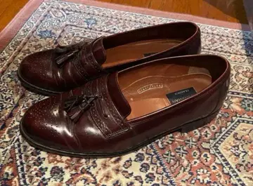 버건디 태슬 로퍼