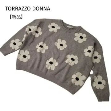 새상품 트라쪼돈나 긴팔 니트 스웨터 플라워 그레이