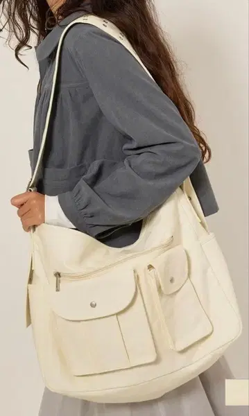 캔버스 버클 백 TINA:JOJUN 아이보리