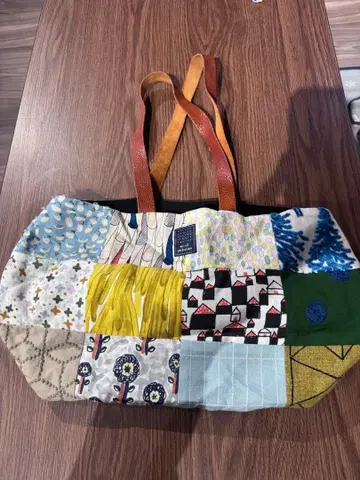 미나 페르호넨 토트백 peace