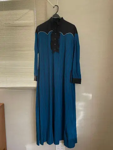 파메오 포즈 롱 원피스