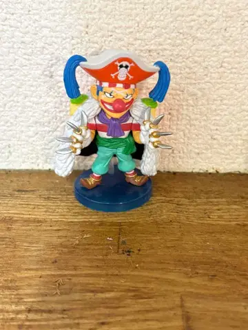 원피스 월드 컬렉터블 피규어 배기