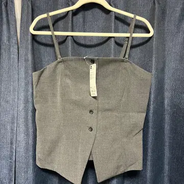 GU 프론트 버튼 뷔스티에 그레이 XL 택 포함 미사용 새상품