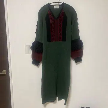 BANANA 프린지 니트 원피스