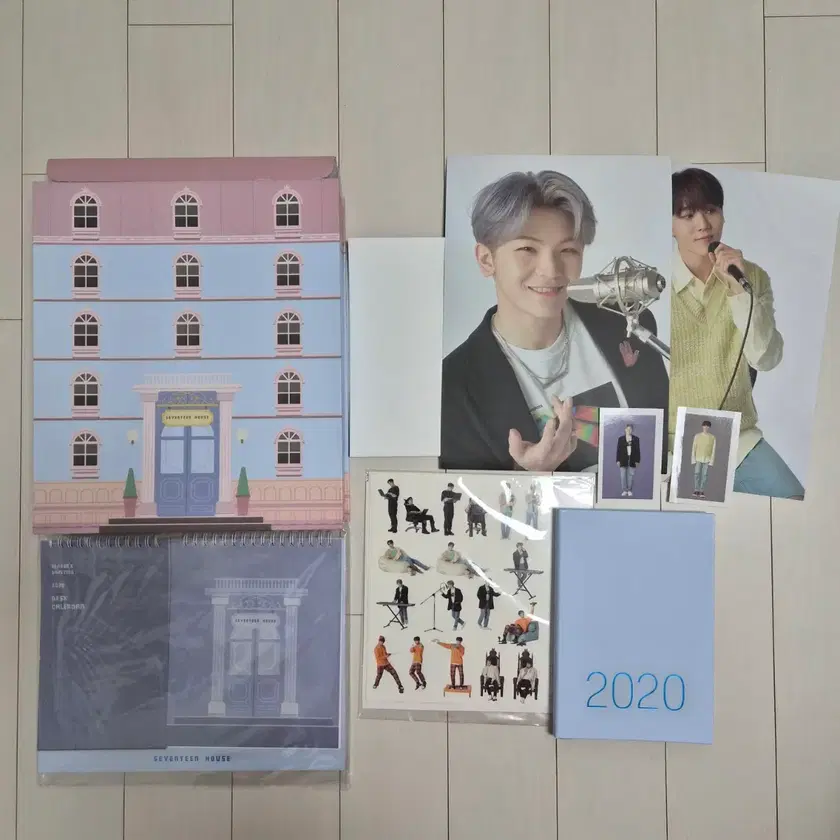 SEVENTEEN シーズングリーティング 2020 Seventeen 2020 season's greetings sig wts on Bunjang Global Site.