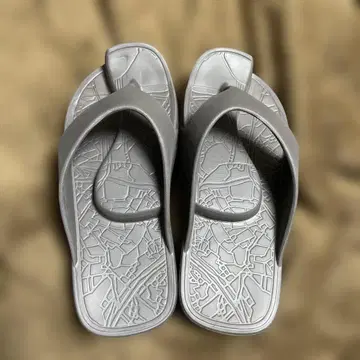 라쿠바키 이지 샌들