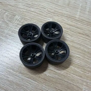 미니 사륜구동 페라 타이어 d