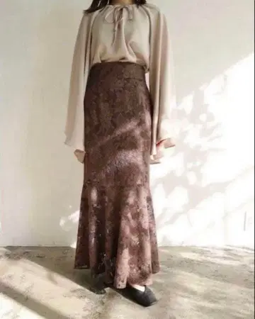 [ 주말 최종 가격 인하 ] Acka. 레이스 머메이드 스커트