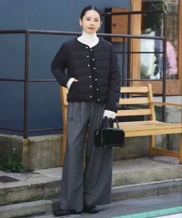 BEAMS HEART 블랙 숏 다운 자켓