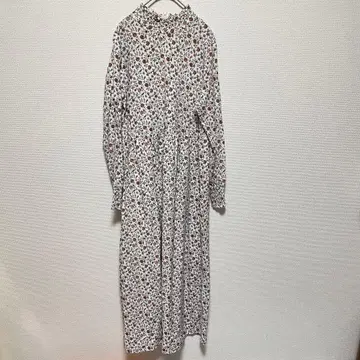 URBAN RESEARCH 꽃무늬 롱 원피스 아이보리 계열 Free