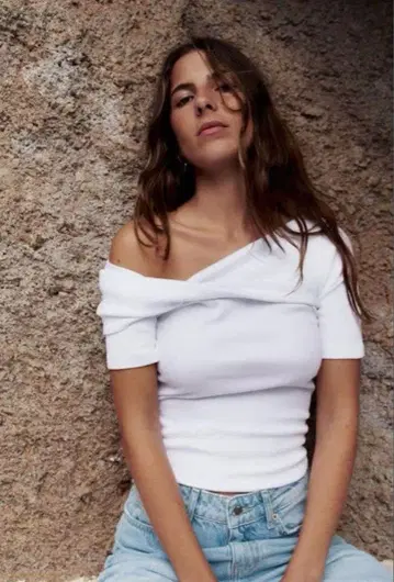 ZARA 비대칭 상의 T셔츠 S