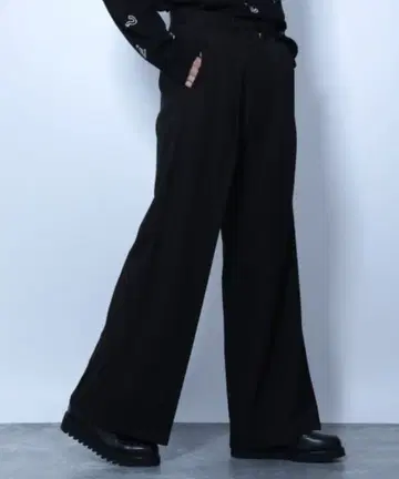 Hare 와이드 플레어 팬츠 네이비 슬랙스 M 사이즈