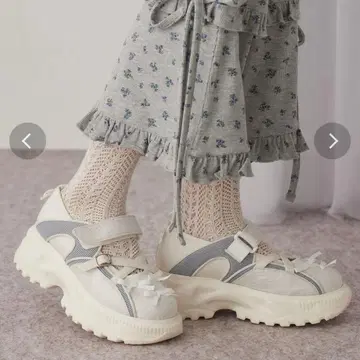 merryjenny 리본 자카드 스니커즈