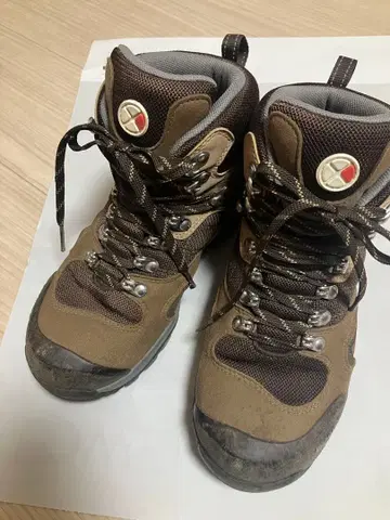 CARAVAN 등산화 23.5EE 브라운