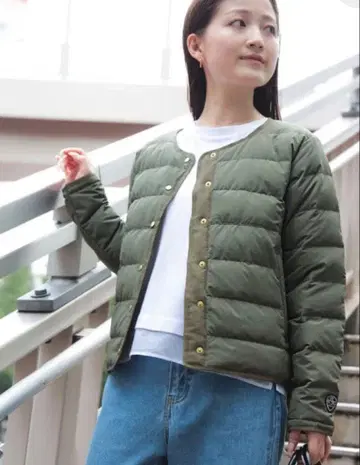 BEAMS HEART 올리브 숏 다운 자켓