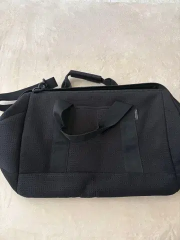 [ 새상품급 ] EDITA 보스턴 백 L 사이즈