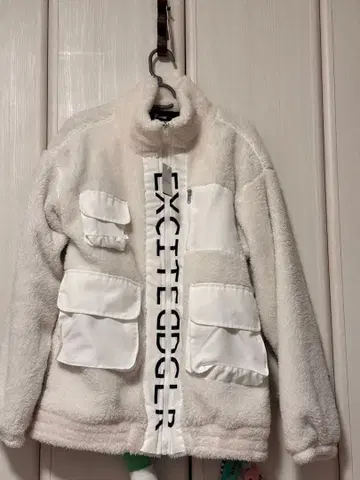 화이트 플리스 자켓 M