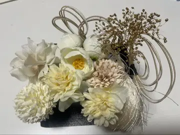 성인식 머리 장식 졸업식 화이트 금 골드 미즈히키