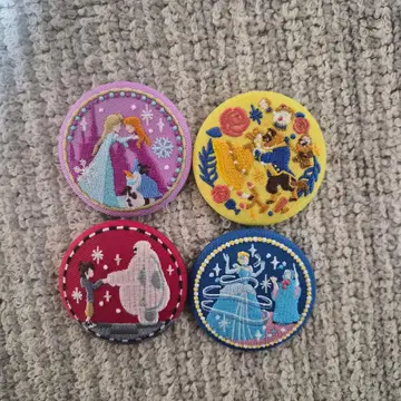 디즈니 캐릭터 자수 캔뱃지 비스킷 2종 디즈니 4종