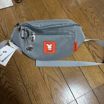 70주년 기념 미피 그레이 바디백 웨스트 파우치