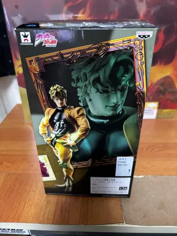 DIO 피규어 죠죠의 기묘한 모험