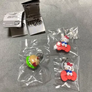 헬로키티 아메리칸 디자인 메지루시 액세서리