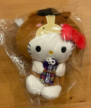 헬로키티 2026년 십이지신 인형옷 부적 말