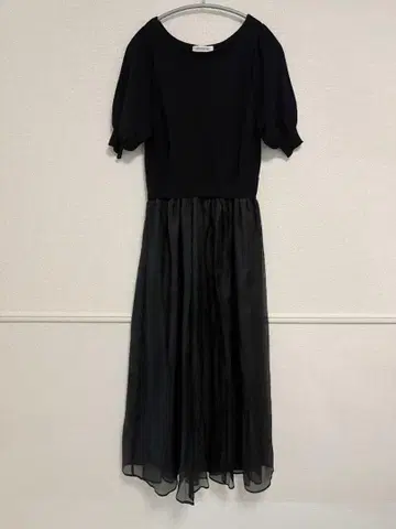 NATURAL BEAUTY BASIC 블랙 롱 드레스