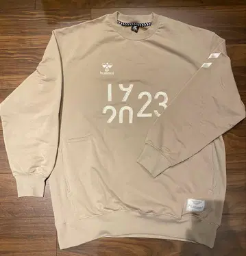 hummel 맨투맨/트레이닝복