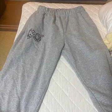 그레이 레오파드 프린트 조거 팬츠