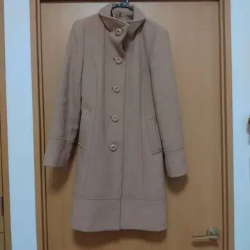 베이지 하이넥 롱 코트 M