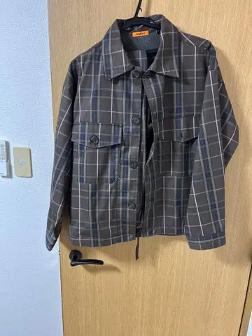 브라운 체크 무늬 자켓 팬츠 세트