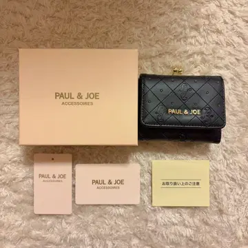 폴앤조 액세서리 금속 장식 미니 지갑 로고 엠보싱 블랙