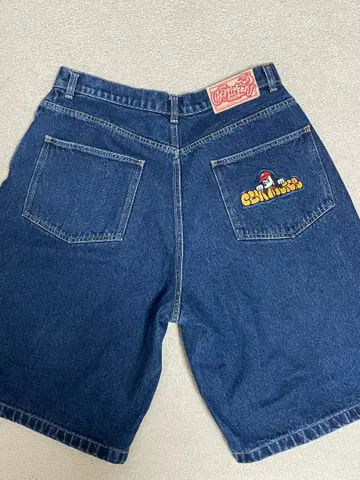 centimeter wide denim half pants 와 캡